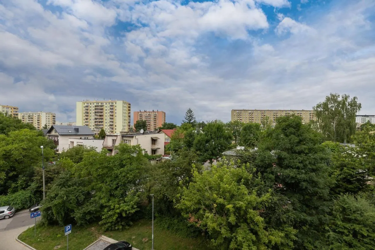 Modern Apartment Suitable For Remote Work With Balcony & Parking By Noclegi Renters Krakow