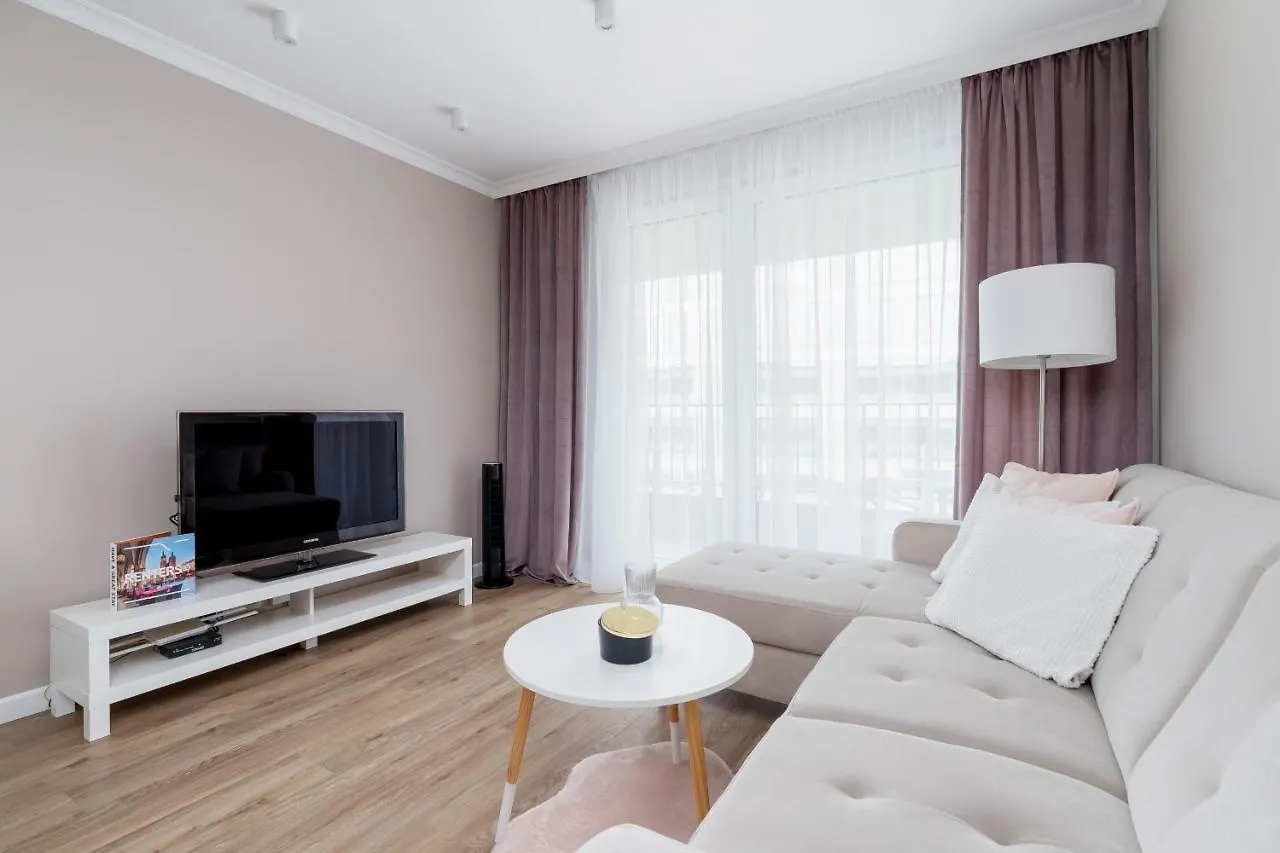 Modern Apartment Suitable For Remote Work With Balcony & Parking By Noclegi Renters Krakow Poland
