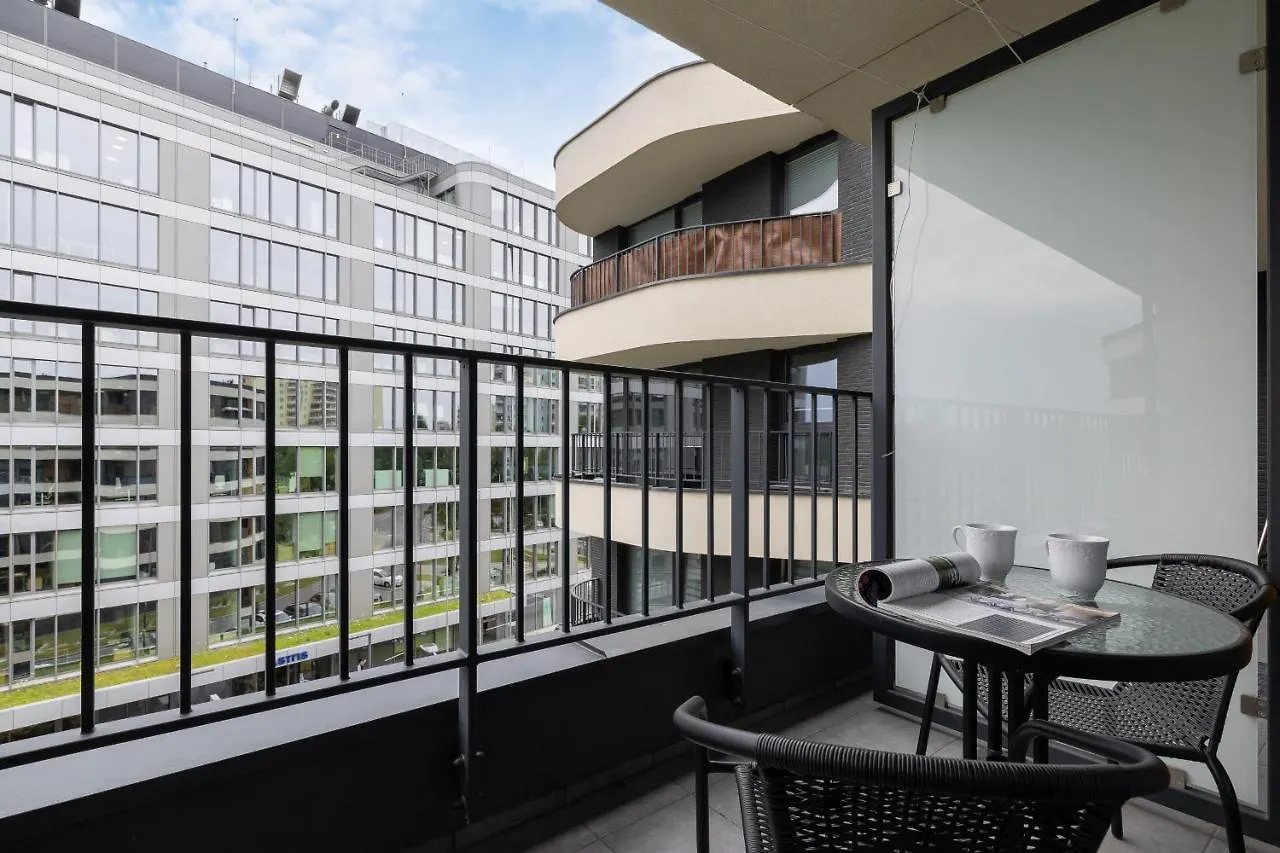 Modern Apartment Suitable For Remote Work With Balcony & Parking By Noclegi Renters Krakow