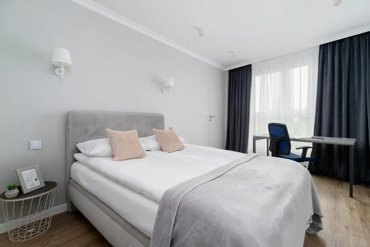 Modern Apartment Suitable For Remote Work With Balcony & Parking By Noclegi Renters Krakow Poland